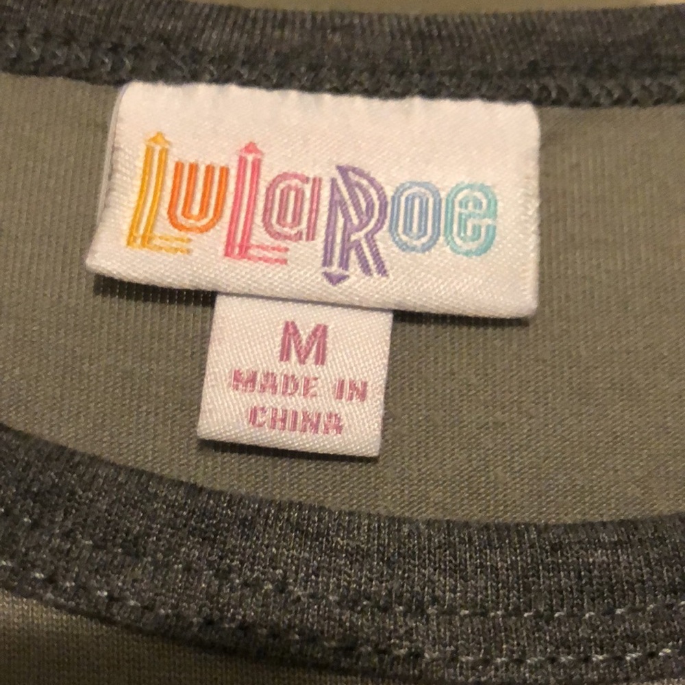 LuLaRoe Randy Top - Picture 3 of 5